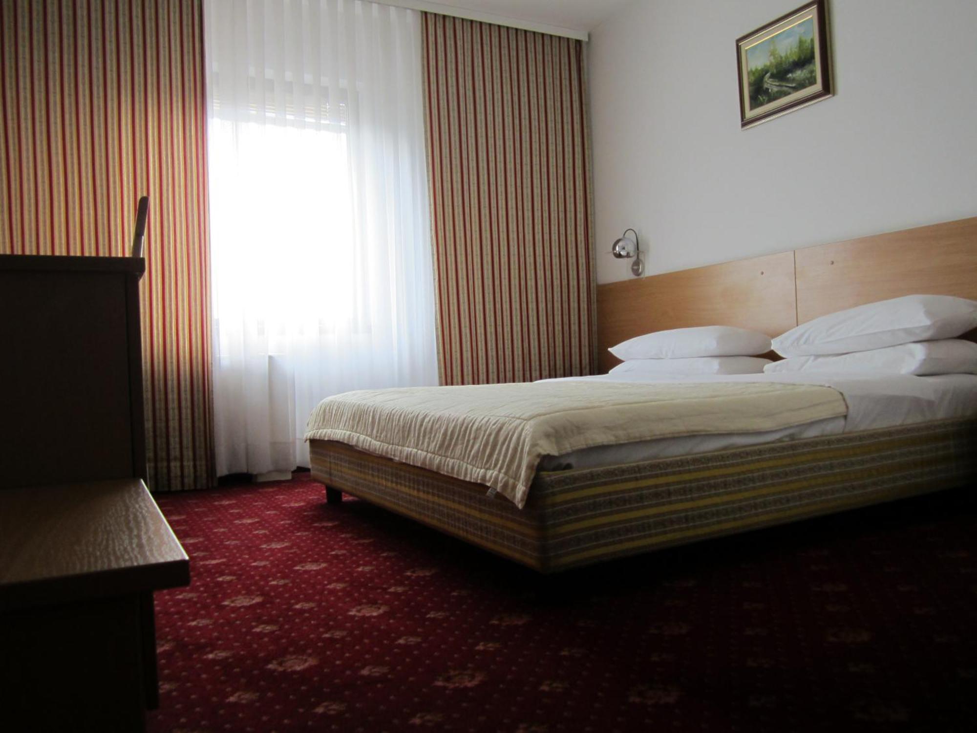 Hotel Grand Saraievo Exterior foto